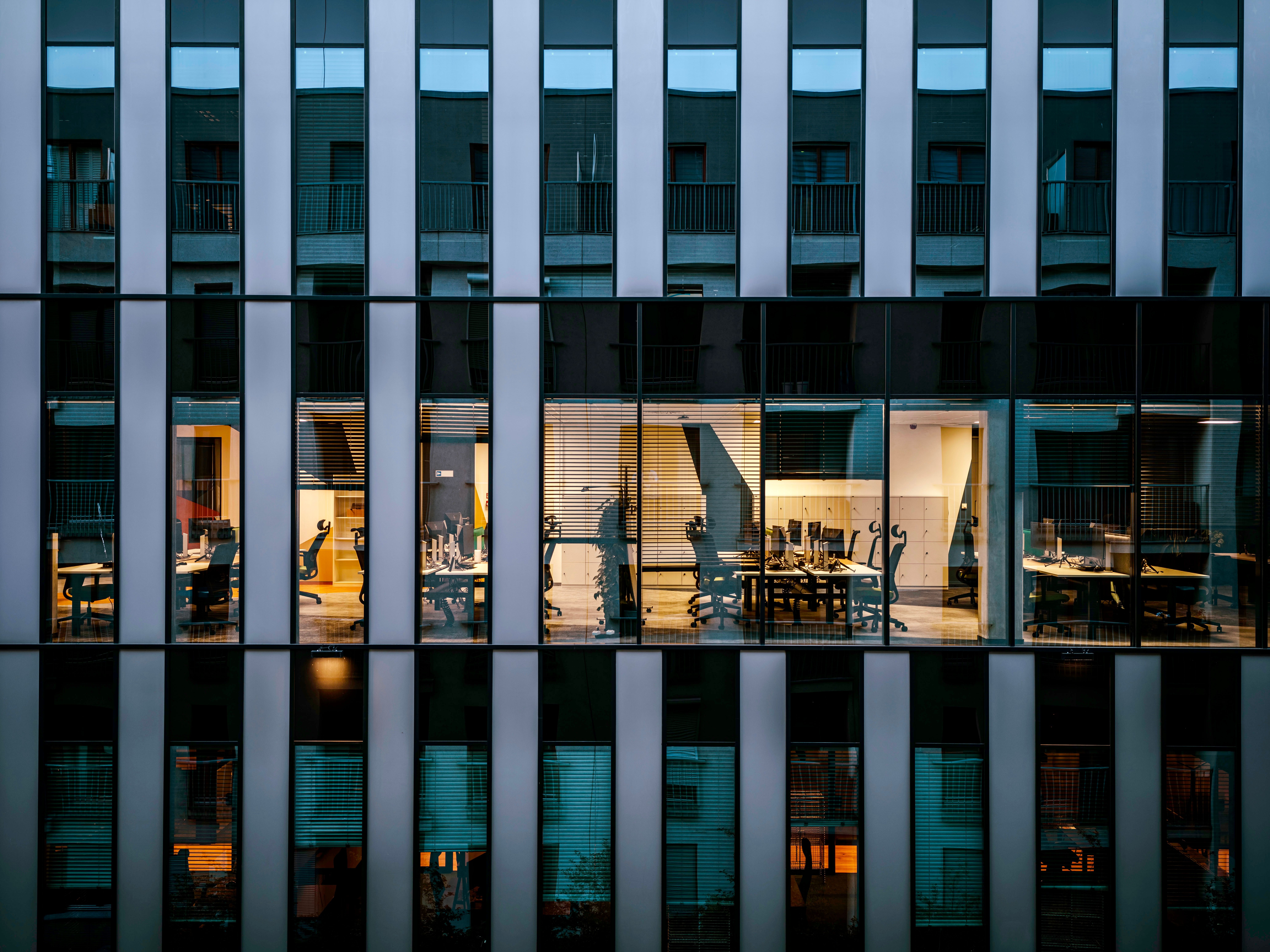 Office architecture at 77 Robinson Road